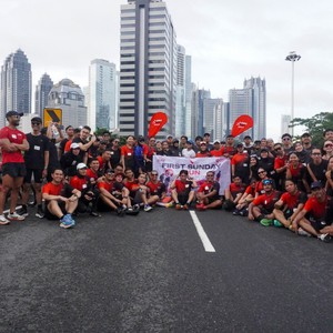 Race photo from FIRST SUNDAY RUN
