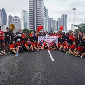 Race photo from FIRST SUNDAY RUN