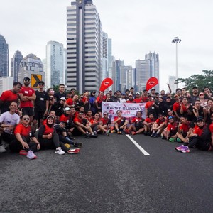 Race photo from FIRST SUNDAY RUN