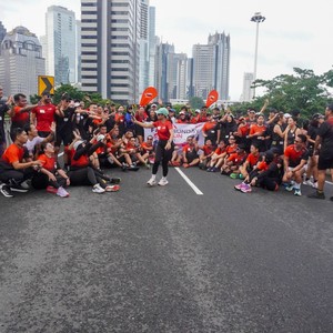 Race photo from FIRST SUNDAY RUN