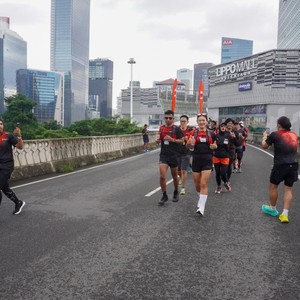 Race photo from FIRST SUNDAY RUN