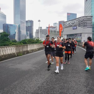 Race photo from FIRST SUNDAY RUN