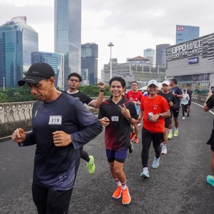 Race photo from FIRST SUNDAY RUN