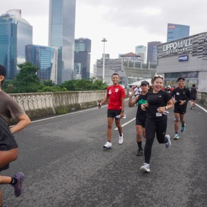Race photo from FIRST SUNDAY RUN