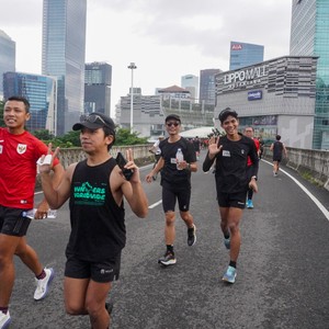 Race photo from FIRST SUNDAY RUN
