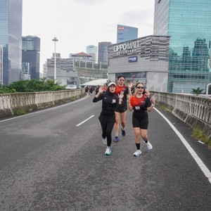 Race photo from FIRST SUNDAY RUN