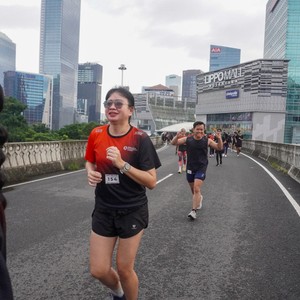 Race photo from FIRST SUNDAY RUN
