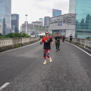 Race photo from FIRST SUNDAY RUN
