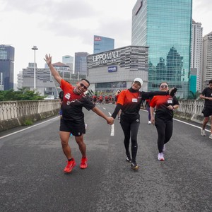 Race photo from FIRST SUNDAY RUN