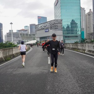 Race photo from FIRST SUNDAY RUN