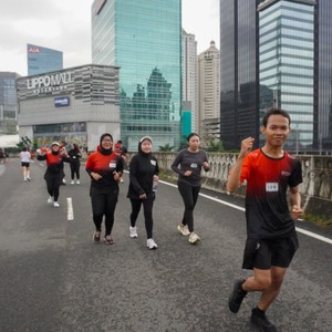 Race photo from FIRST SUNDAY RUN