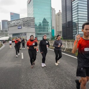 Race photo from FIRST SUNDAY RUN
