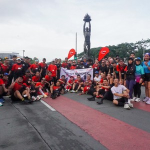 Race photo from FIRST SUNDAY RUN