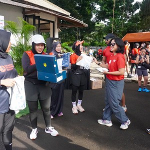 Race photo from FIRST SUNDAY RUN
