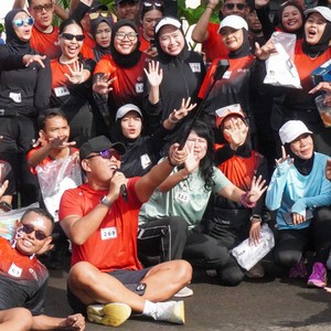 Race photo from FIRST SUNDAY RUN