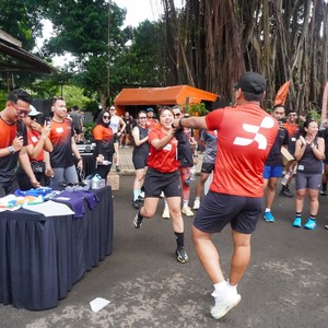 Race photo from FIRST SUNDAY RUN