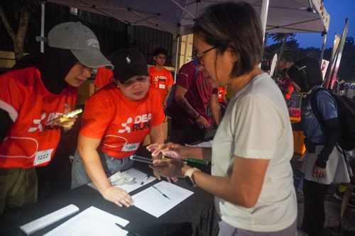 Race photo from NU SKIN RUNNING CLUB