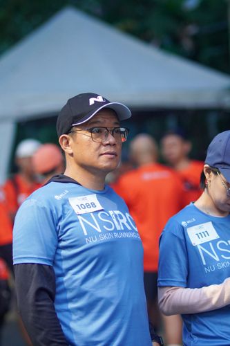 Race photo from NU SKIN RUNNING CLUB