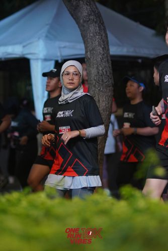 Race photo from ONE RUN 10K VIBES JAKARTA 