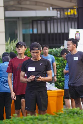 Race photo from NU SKIN RUNNING CLUB