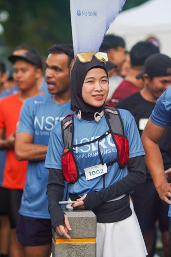 Race photo from NU SKIN RUNNING CLUB