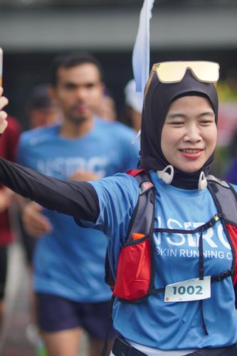 Race photo from NU SKIN RUNNING CLUB