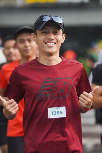 Race photo from NU SKIN RUNNING CLUB