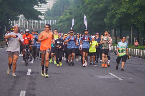 Race photo from NU SKIN RUNNING CLUB
