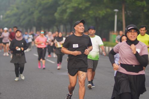 Race photo from NU SKIN RUNNING CLUB