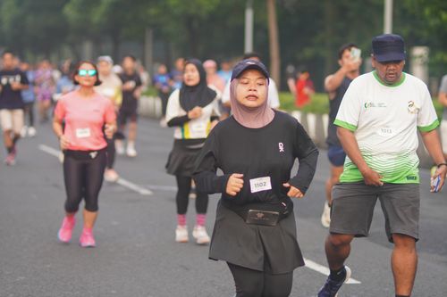 Race photo from NU SKIN RUNNING CLUB
