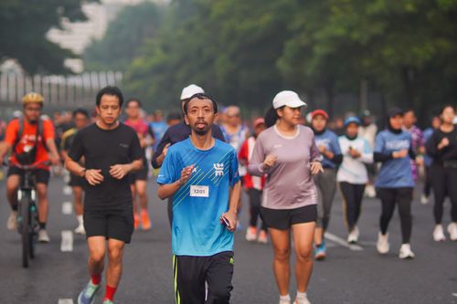 Race photo from NU SKIN RUNNING CLUB