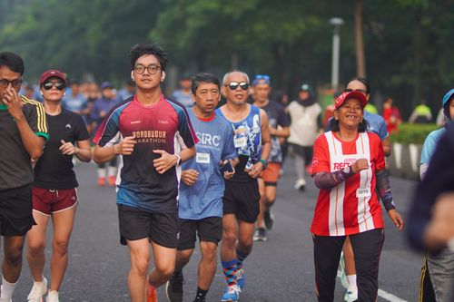 Race photo from NU SKIN RUNNING CLUB
