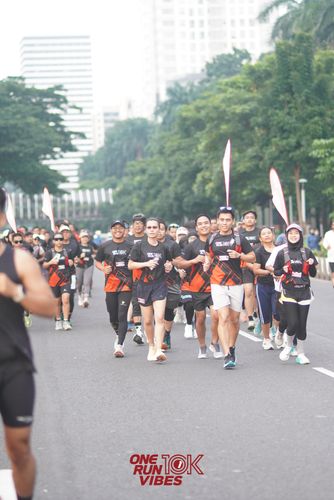 Race photo from ONE RUN 10K VIBES JAKARTA 