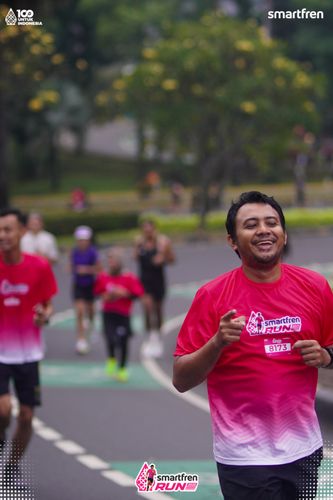 Race photo from Smartfren Run 2025 Vibes