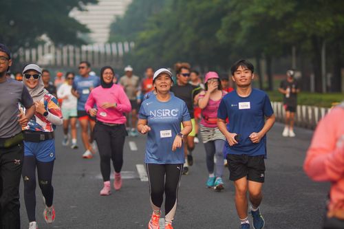 Race photo from NU SKIN RUNNING CLUB