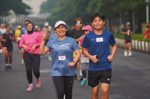 Race photo from NU SKIN RUNNING CLUB