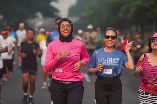 Race photo from NU SKIN RUNNING CLUB