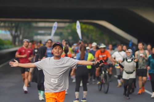 Race photo from NU SKIN RUNNING CLUB