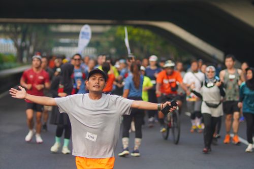 Race photo from NU SKIN RUNNING CLUB