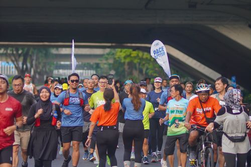 Race photo from NU SKIN RUNNING CLUB