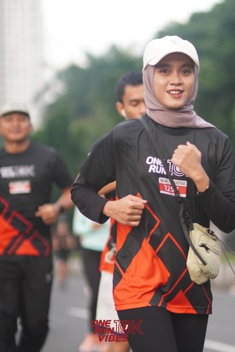 Race photo from ONE RUN 10K VIBES JAKARTA 