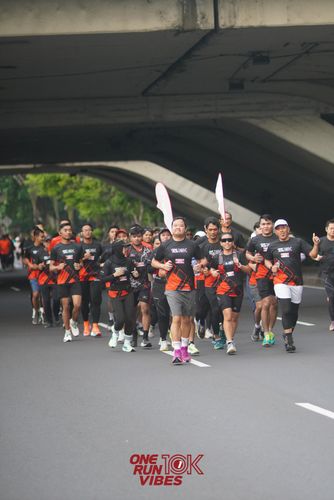 Race photo from ONE RUN 10K VIBES JAKARTA 