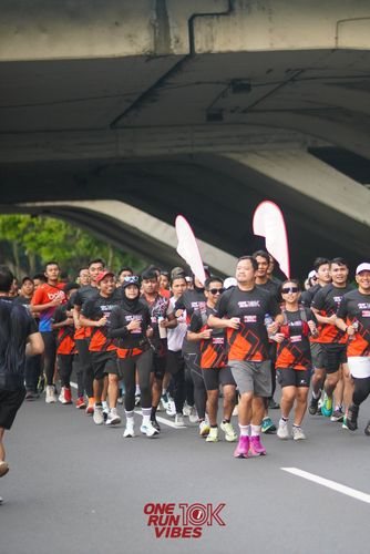 Race photo from ONE RUN 10K VIBES JAKARTA 