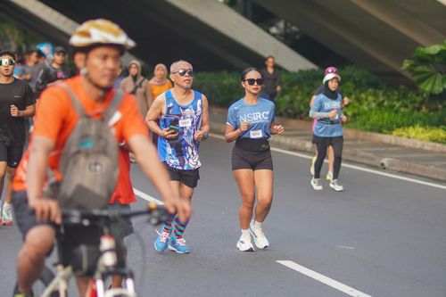 Race photo from NU SKIN RUNNING CLUB