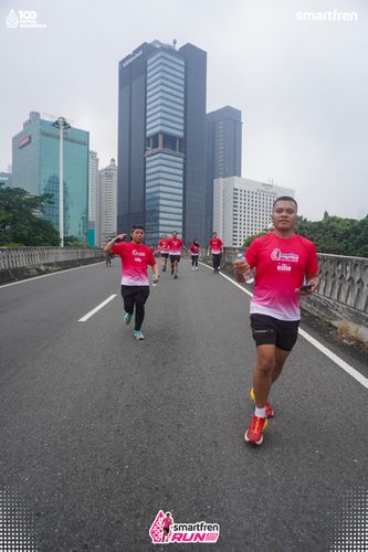 Race photo from Smartfren Run 2025 Vibes