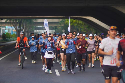 Race photo from NU SKIN RUNNING CLUB