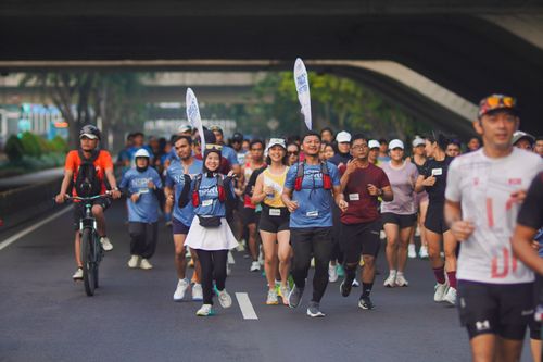 Race photo from NU SKIN RUNNING CLUB