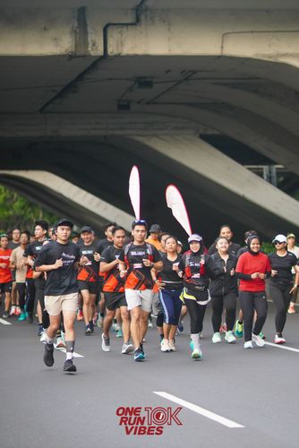 Race photo from ONE RUN 10K VIBES JAKARTA 