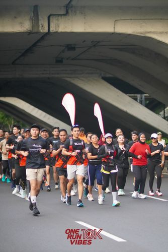 Race photo from ONE RUN 10K VIBES JAKARTA 