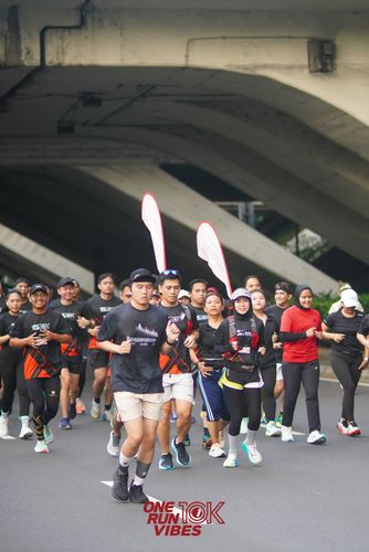 Race photo from ONE RUN 10K VIBES JAKARTA 